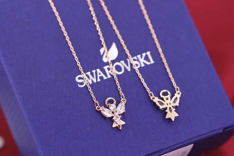 Swarovski Necklace 01lyr33